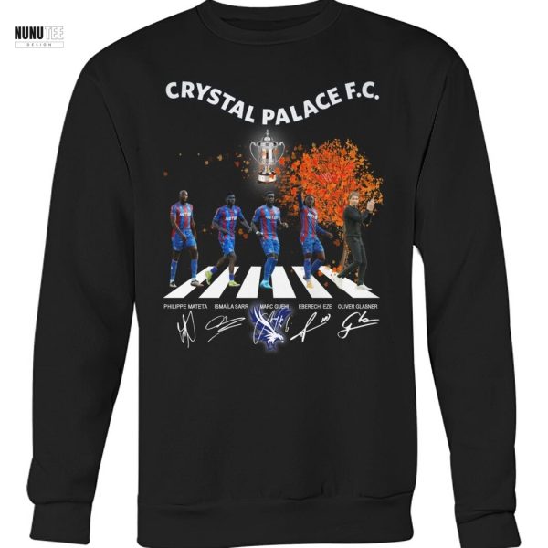 Crystal Palace F.C Signature Unisex T-Shirt